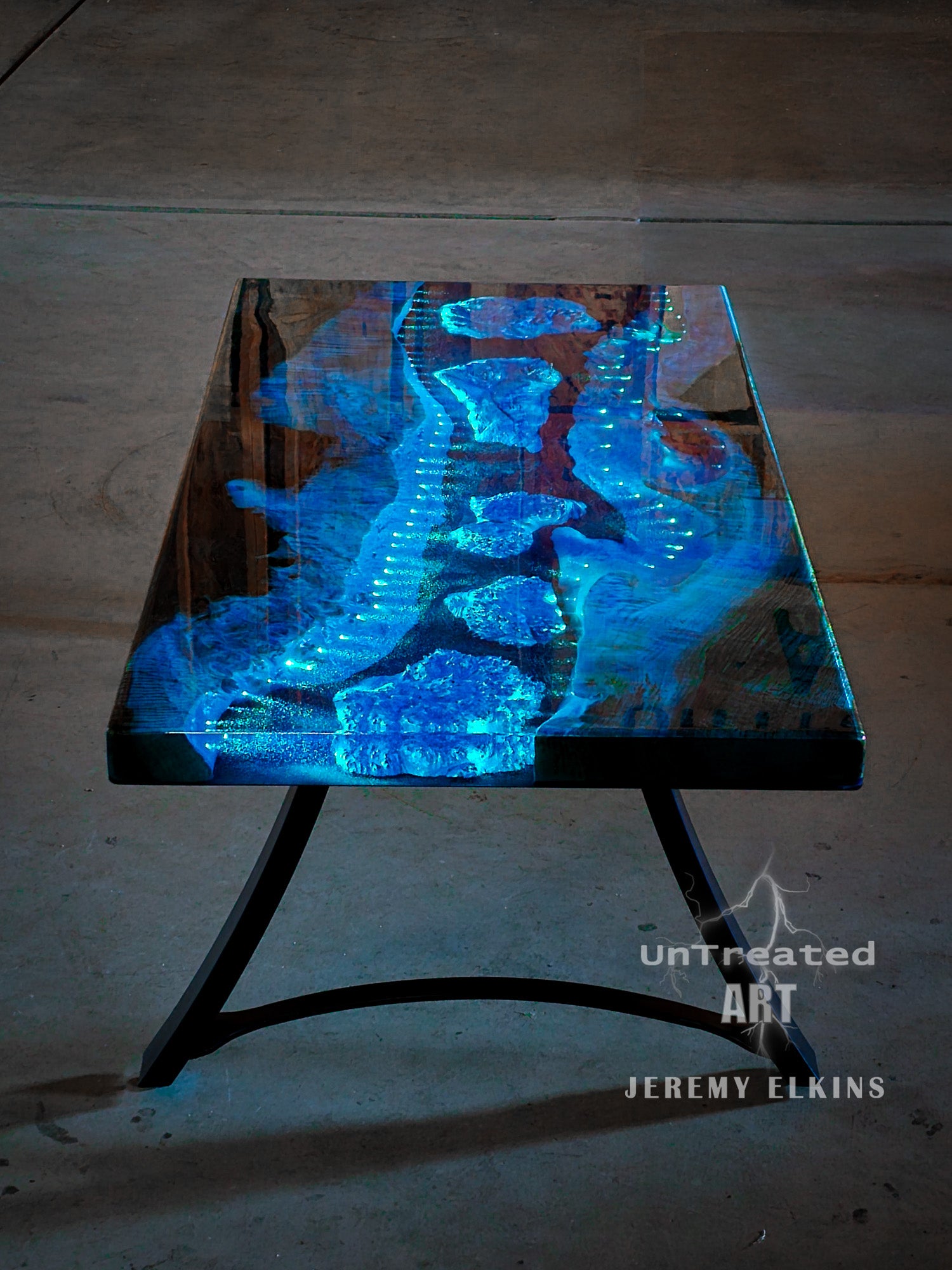 LED Deep Blue Sea Resin Coffee Table | Untreated Art