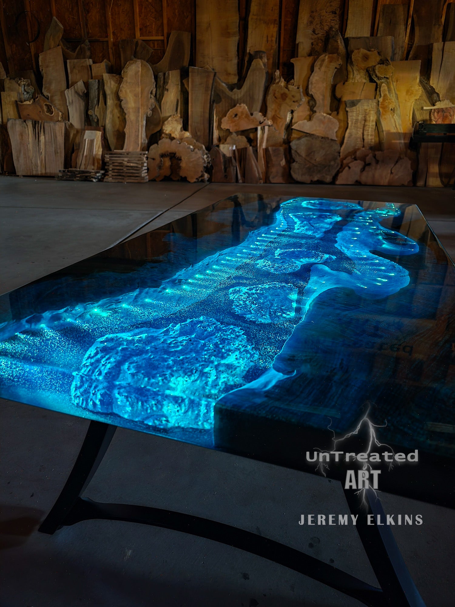 LED Deep Blue Sea Resin Coffee Table | Untreated Art