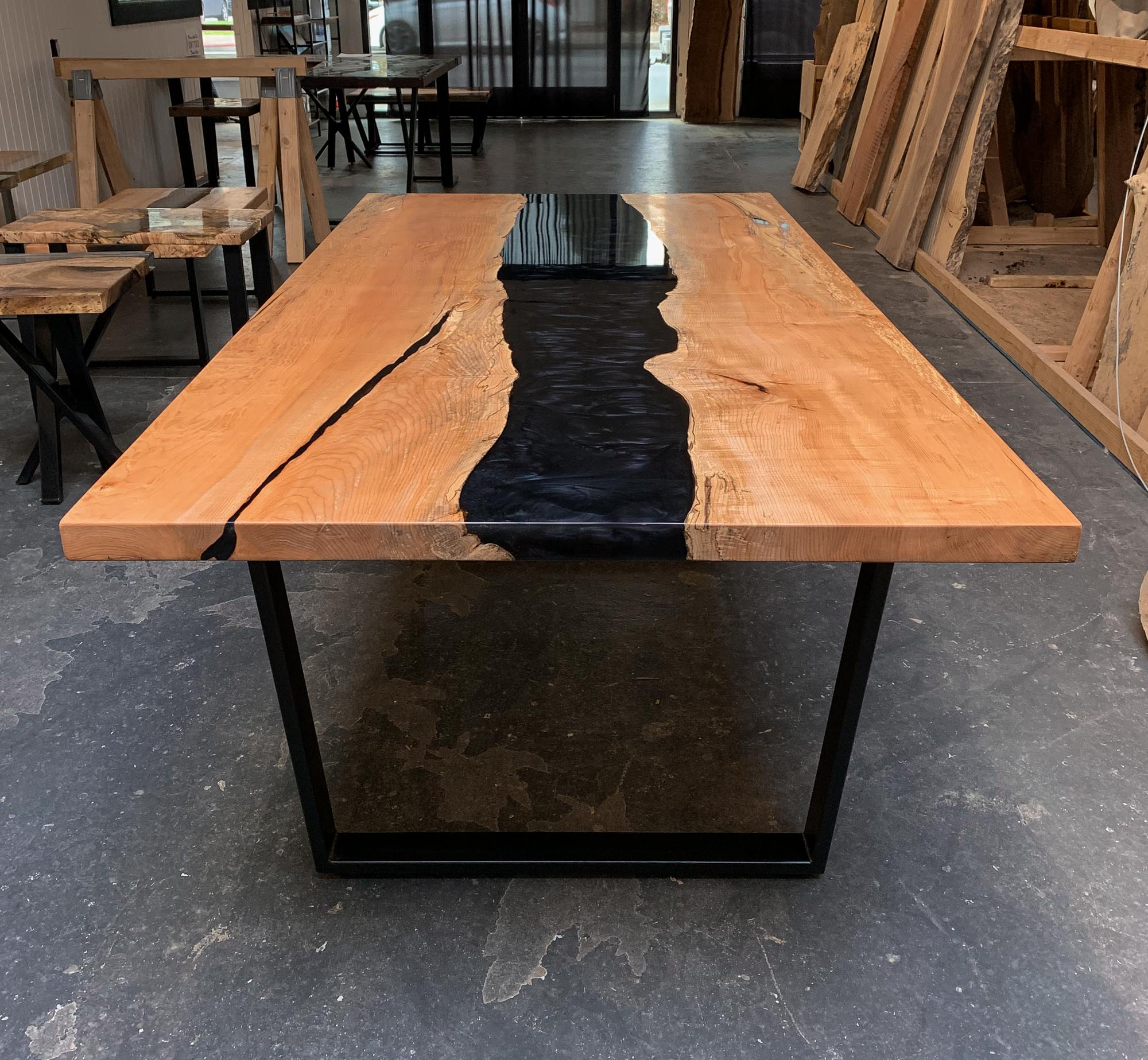 Maple Solid Black Polished Resin River Dining Table